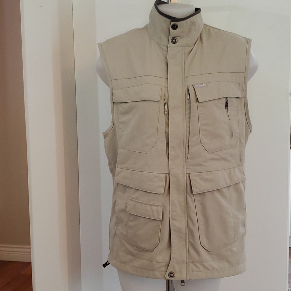 Columbia Omni Utility Fisher Vest S -M 36-38